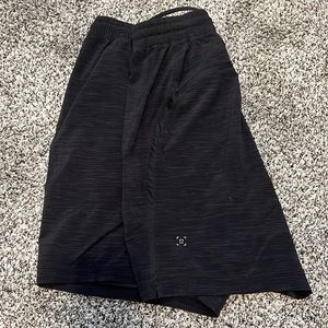 Lululemon 7” Pace Breaker Shorts Linerless